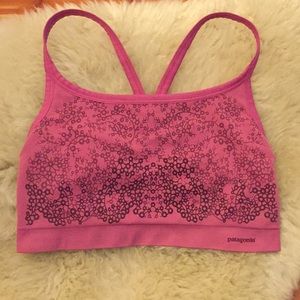 Patagonia sports bra workout top sz L